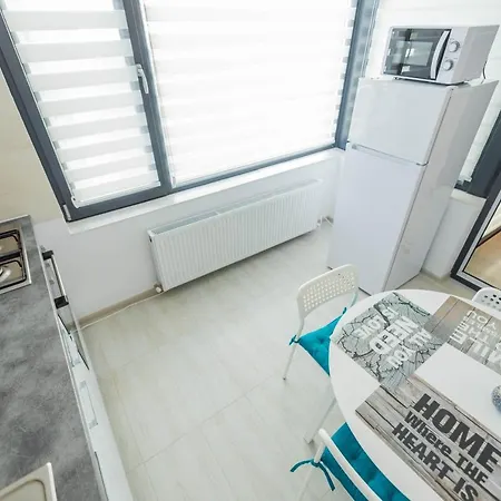 Apartment Moonstone Lake View Constanta
